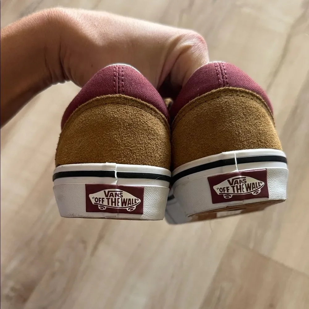 Kids VANS Old Skool V shoes in Brown and Red Velcro Sneakers